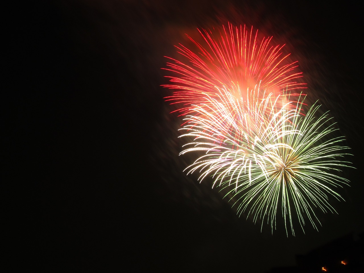 Choisir Son Feu D’artifice Pour Mariage à Dommartin (69380)