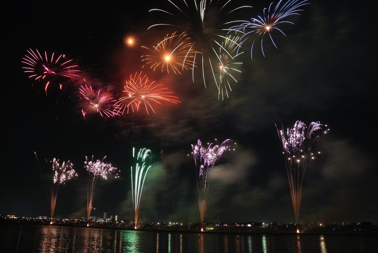 feu artifice mariage - Pusignan (69330)