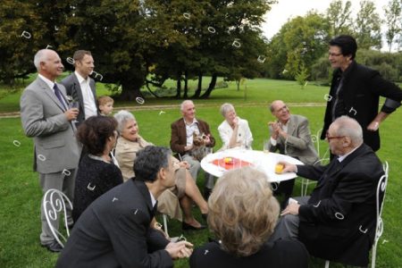 Faites de votre Mariage à Charnay-lès-Mâcon un Événement Magique : L'Animation Cocktail Mariage