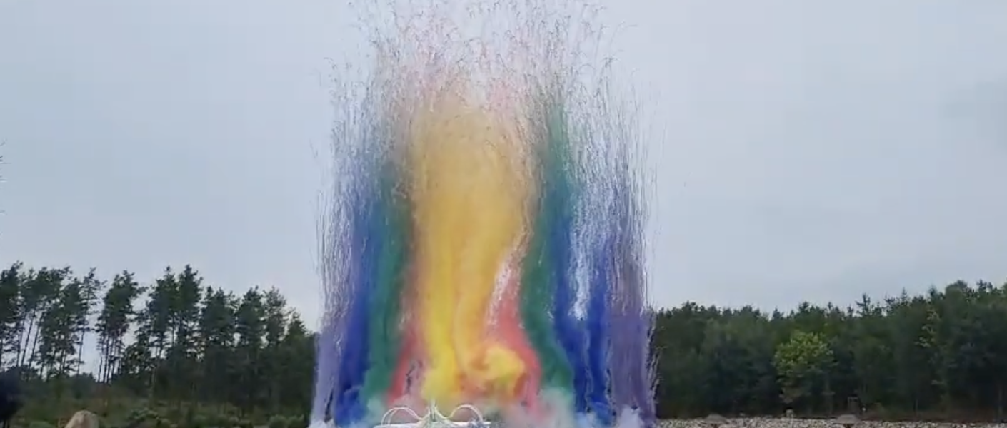 Feu d'artifice de jour - le magicien de mon mariage